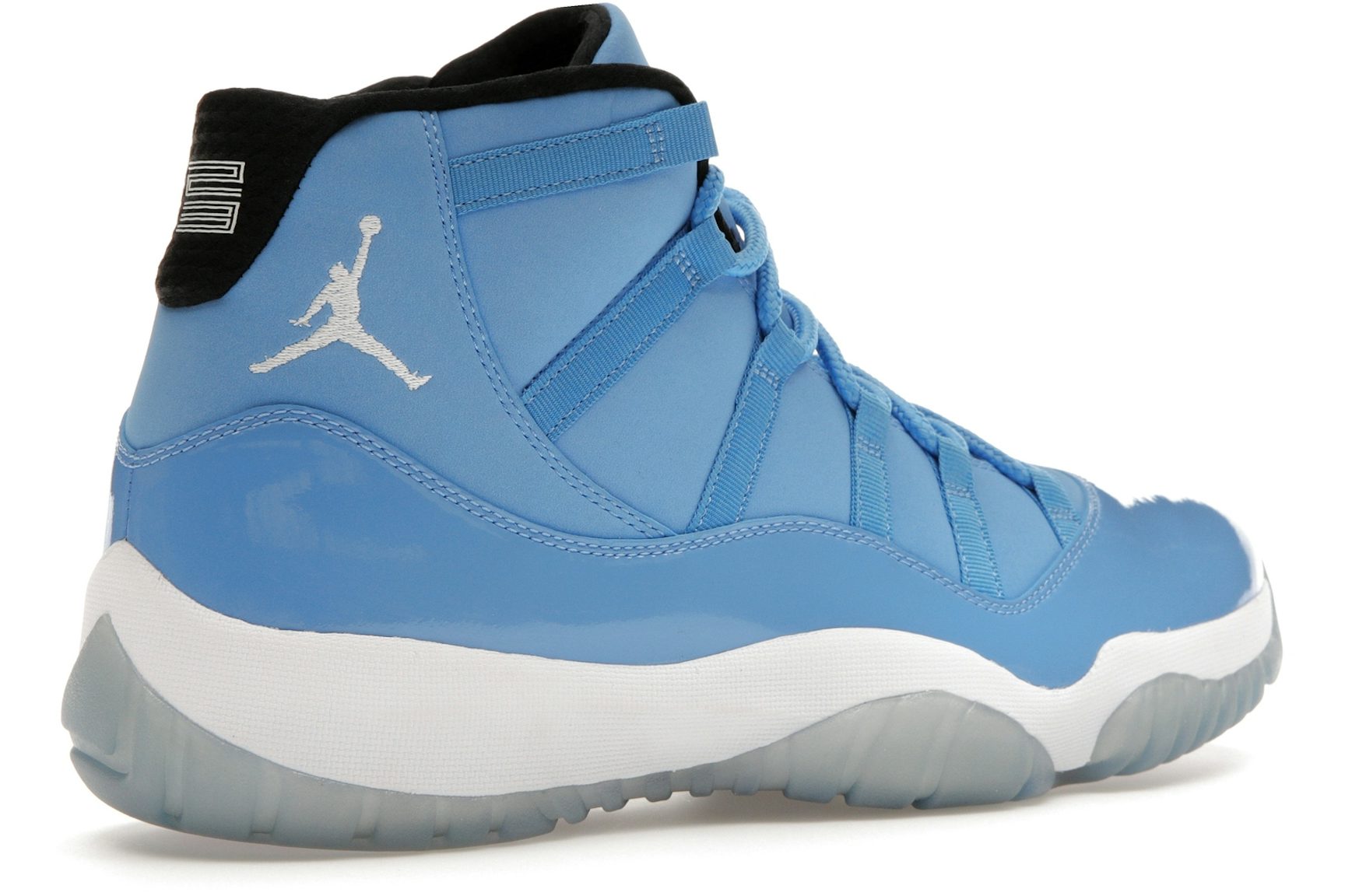 Jordan 11 Retro Pantone