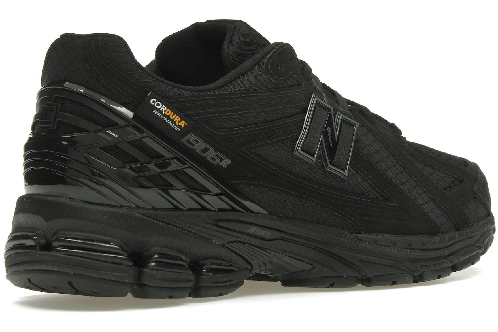 New Balance 1906R Cordura Black Magnet-4