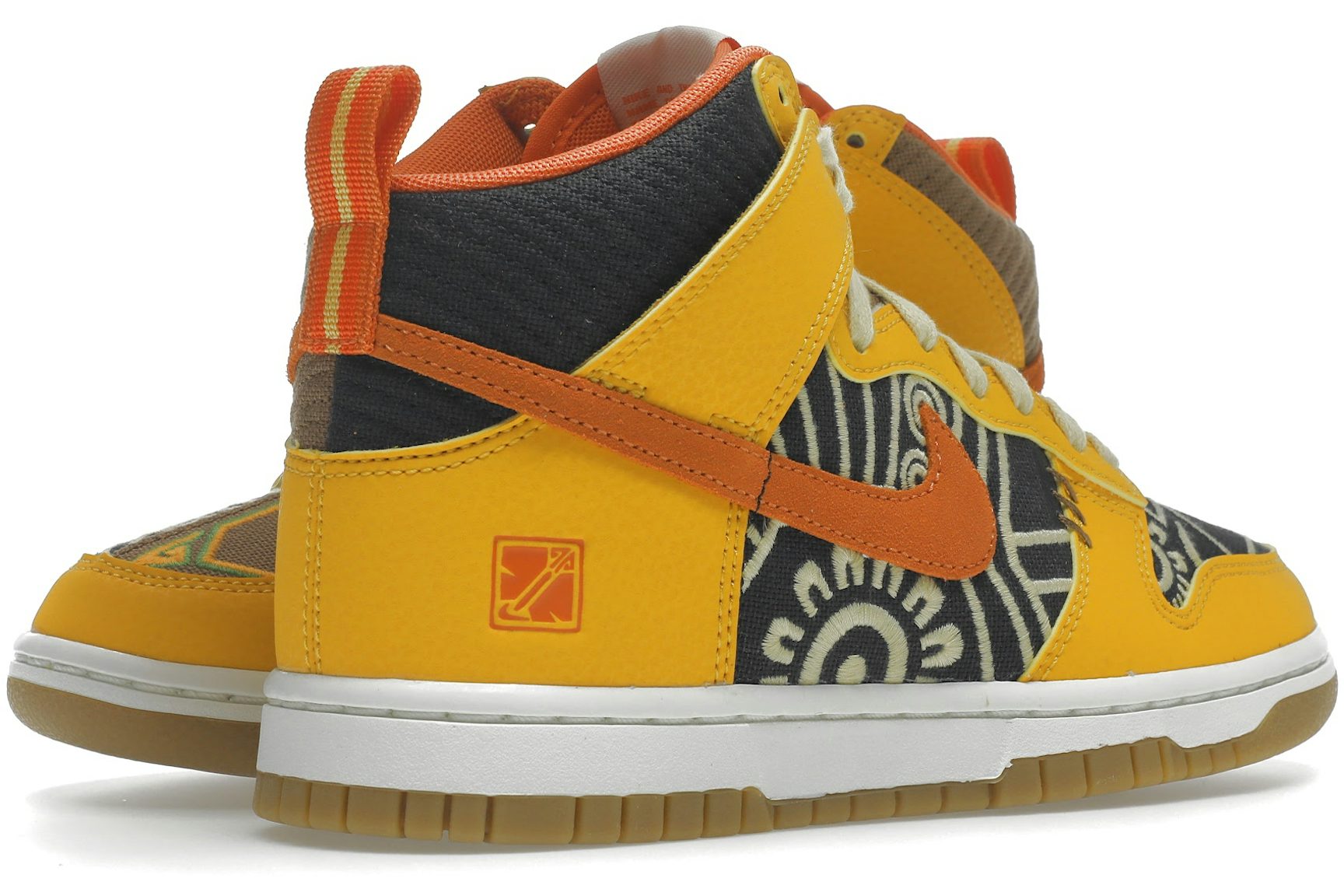 Nike Dunk High PRM Somos Familia-4