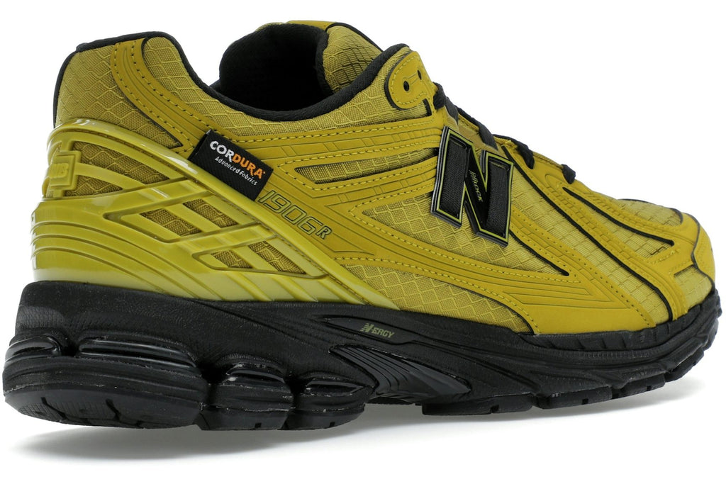 New Balance 1906R Cordura Marshland Black-4