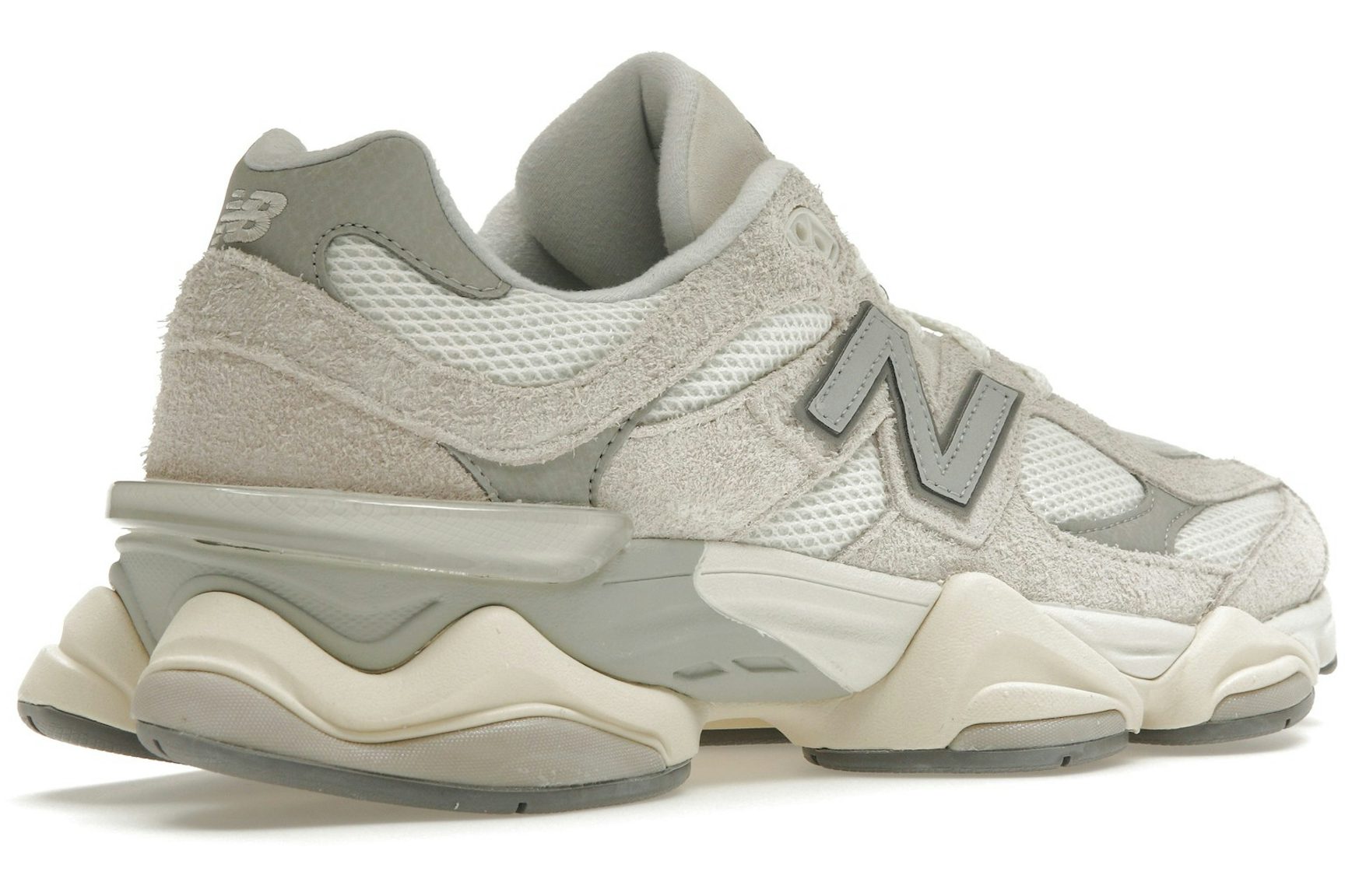 New Balance 9060 Moonbeam Sea Salt-4
