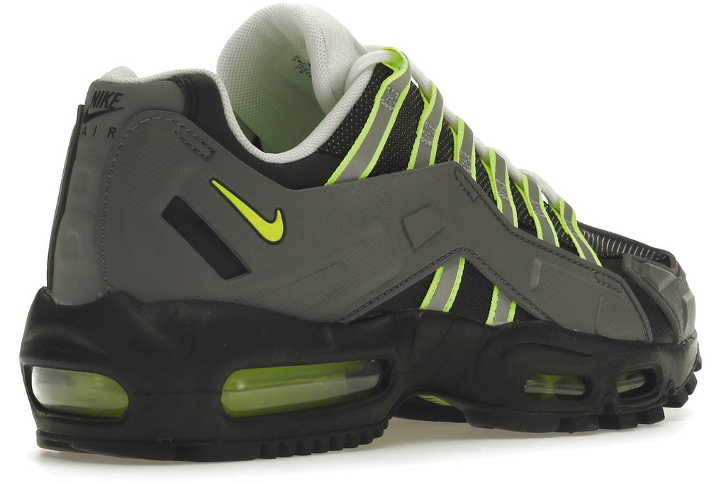 Nike NDSTRKT Air Max 95 Neon