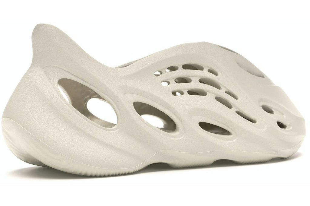 adidas Yeezy Foam RNNR Ararat